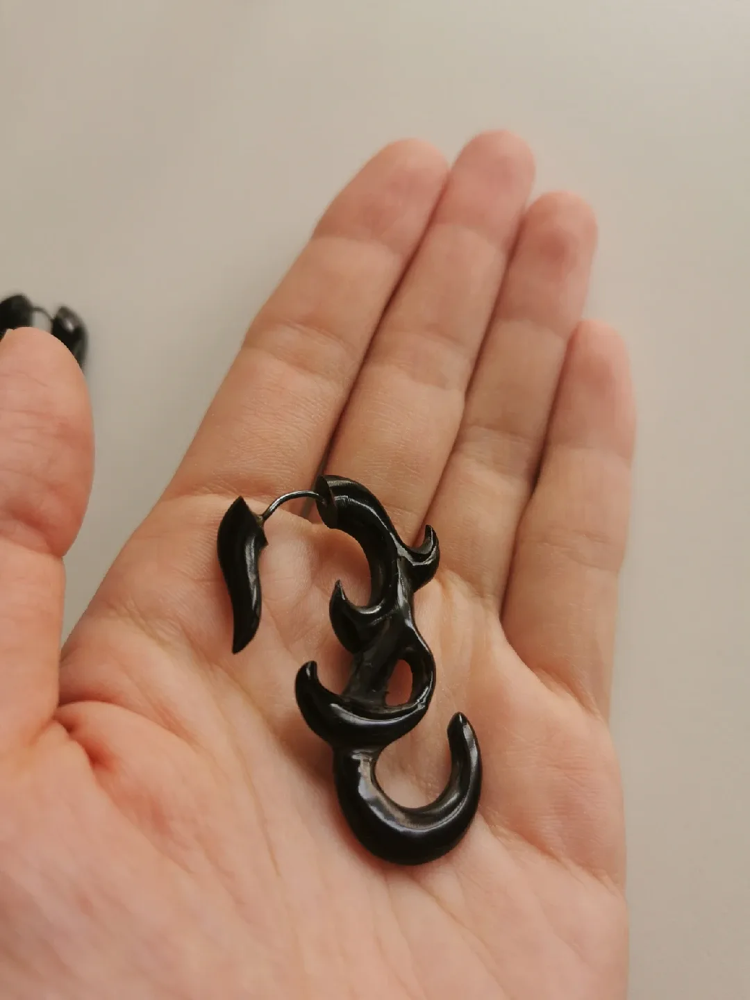 Cool black earrings thumbnail