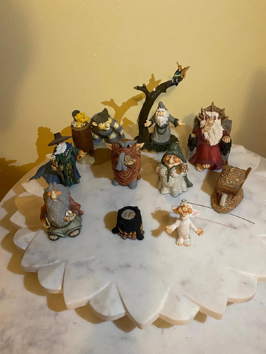 Vintage Wodema & Rueggan Figurine Set image indicator(3)