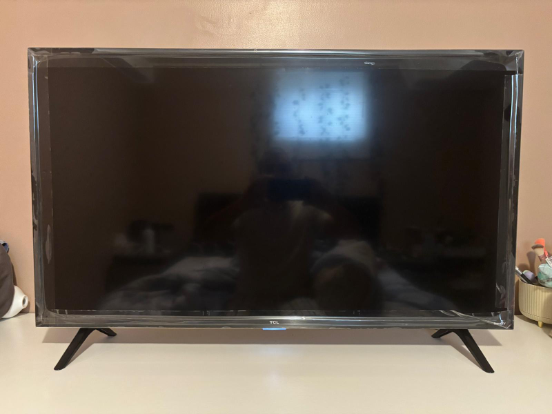 TCL Roku TV - photo 2