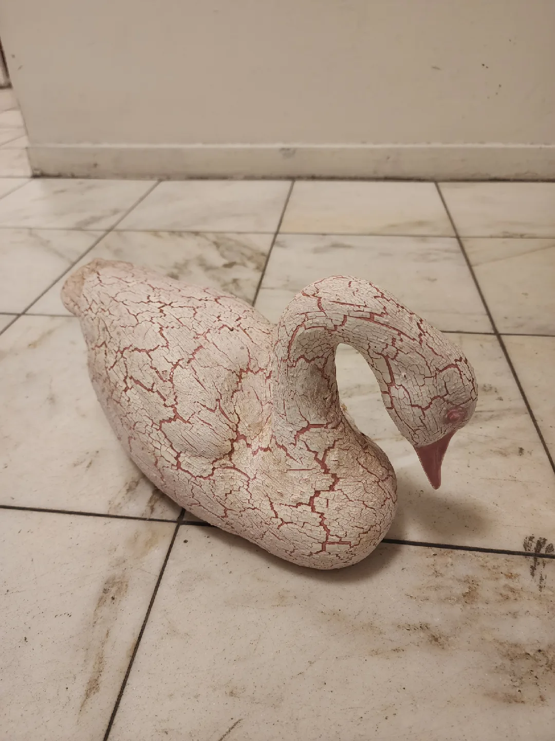 Decorative Swan Figurine image indicator(7)