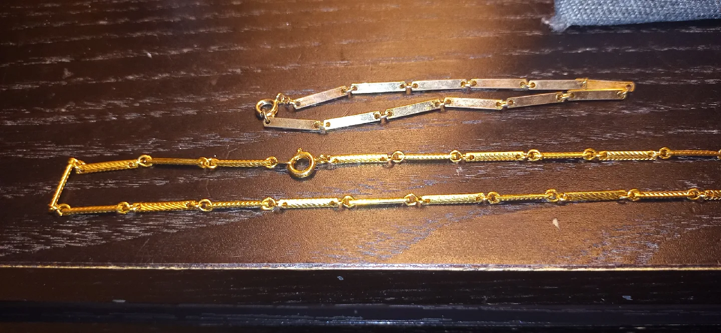 Gold Tone Necklace, 19 Inches image indicator(3)