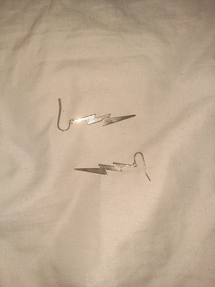 Assorted Earrings  pick up only image indicator(2)