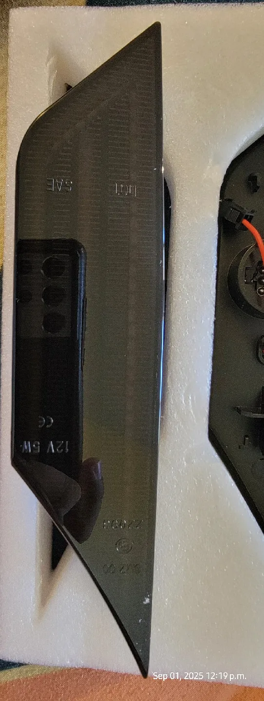 LED Turn Signal Light Smoked Lens - HONDA CIVIC - 2016 TO 2021 image indicator(2)