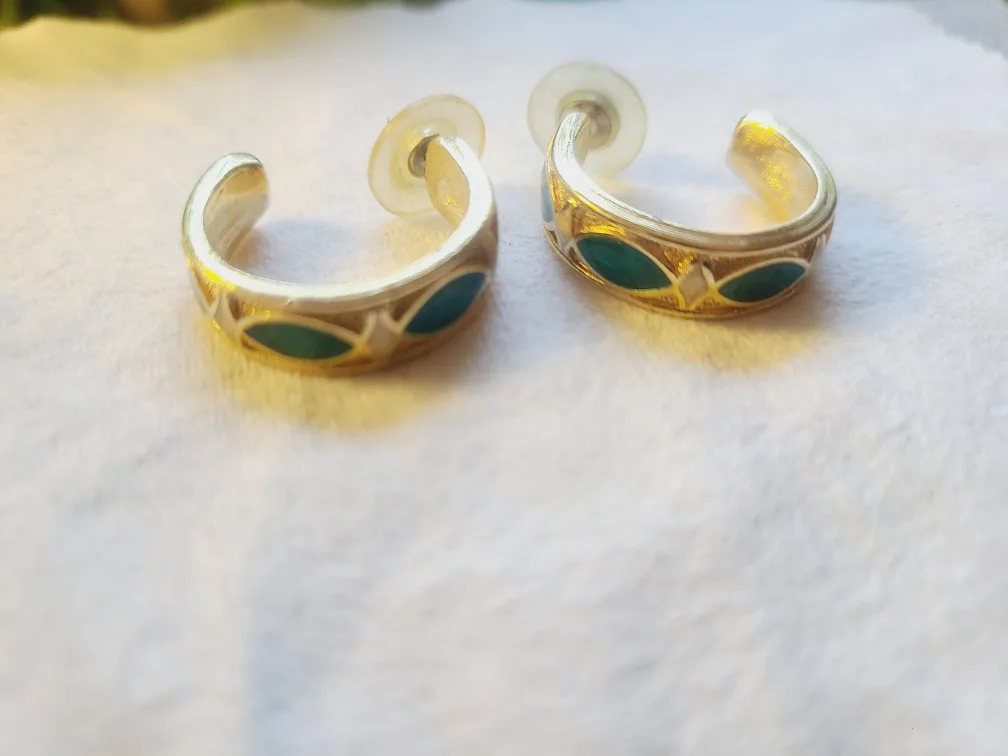 Vintage Gold Tone & Green Enamel Hoop Earrings thumbnail