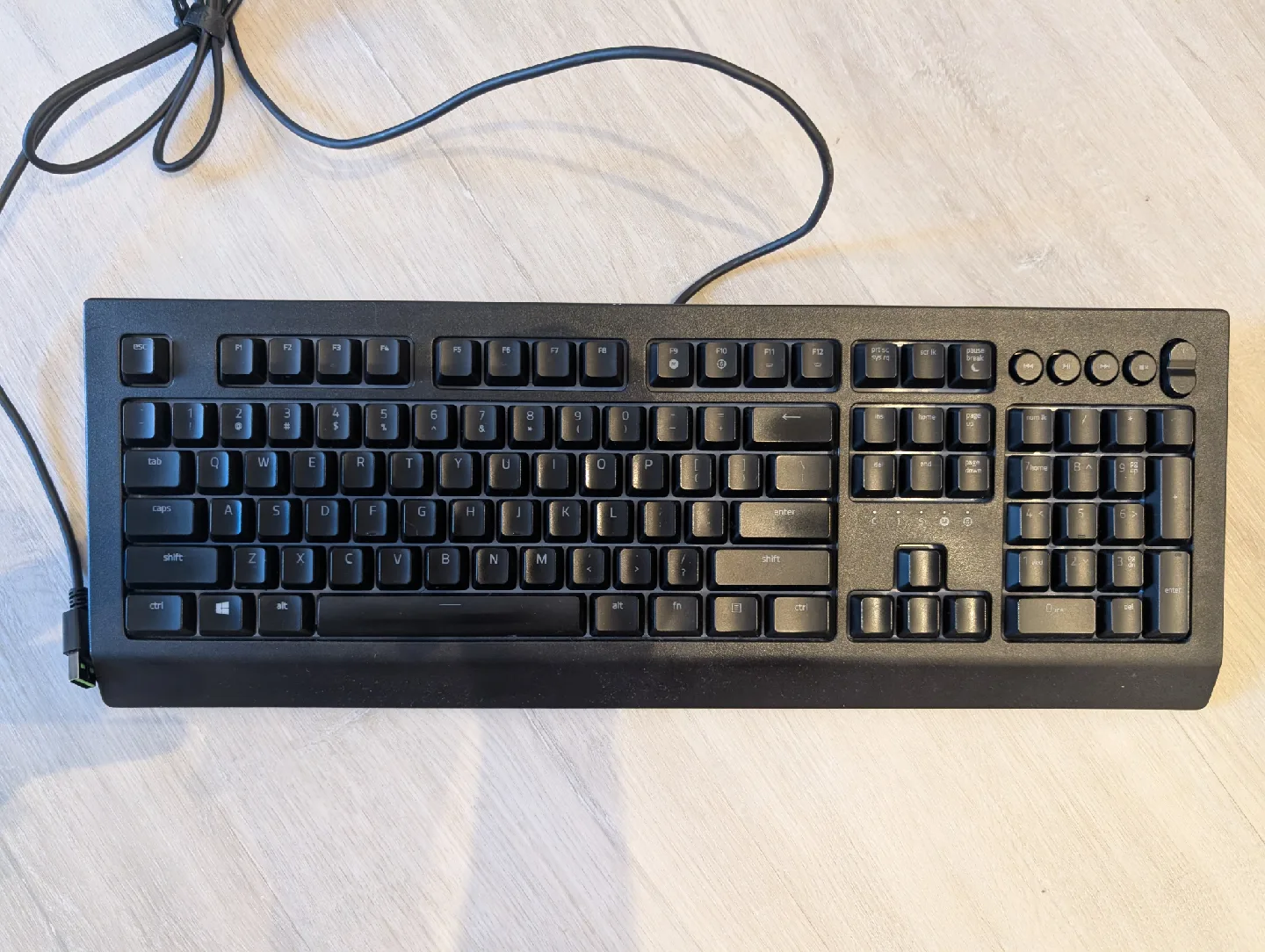 Razer Cynosa V2 Gaming Keyboard thumbnail