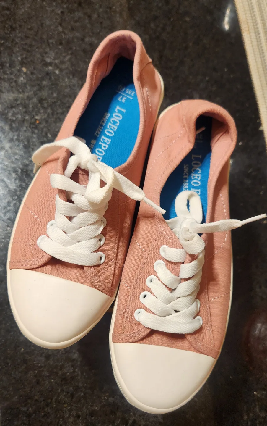 Loceo Eport Pink Canvas Sneakers - Size 7 thumbnail