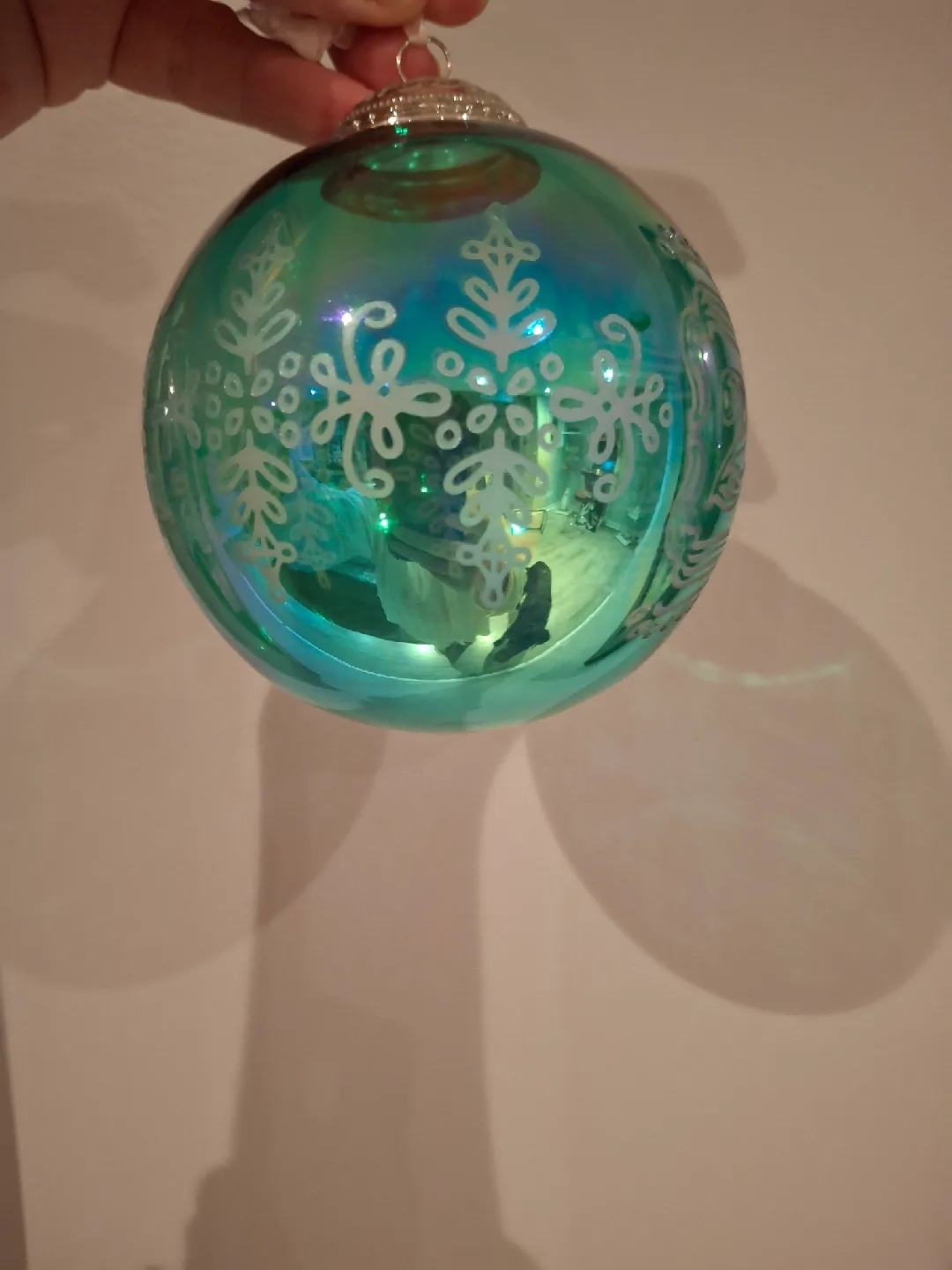 Hallmark 2018 christmas ornament image indicator(4)