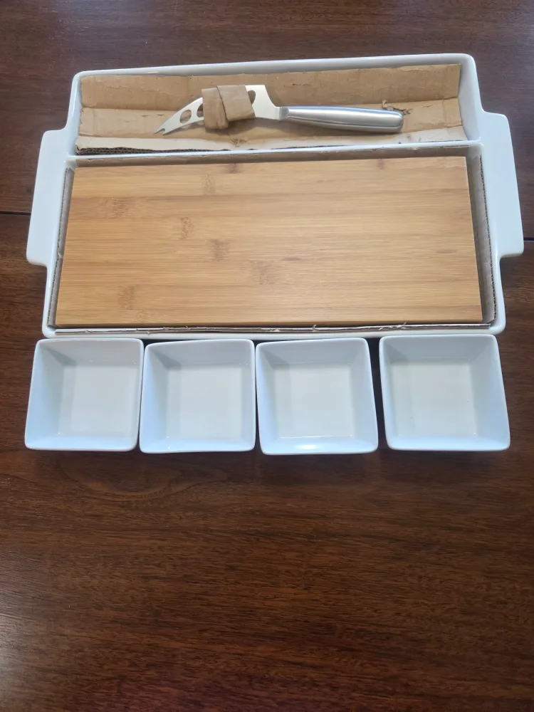 Röscher 7 Piece Serving Set - New in Box! image indicator(4)