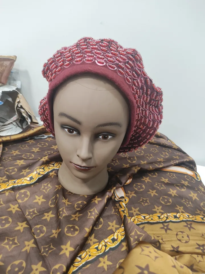 Burgady Sequin Beret Hat image indicator(2)