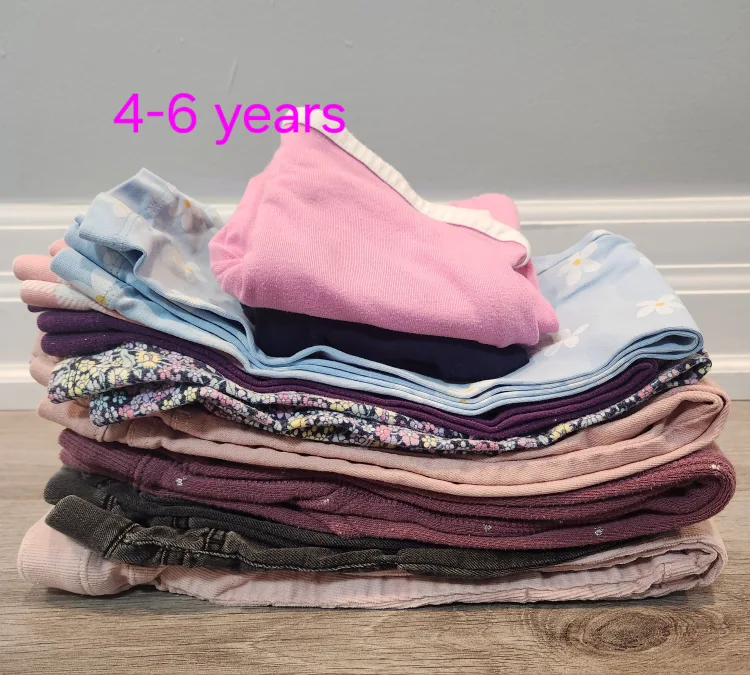 Girl clothes bundle (bottoms)- 4-6 years thumbnail