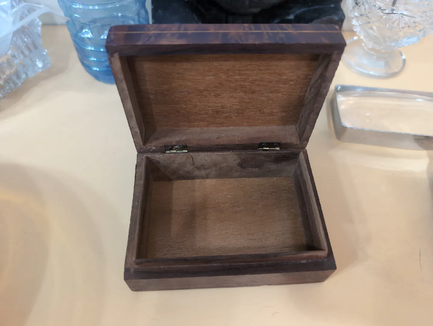 Vintage Italian Inlay Cherub Wood Box image indicator(3)