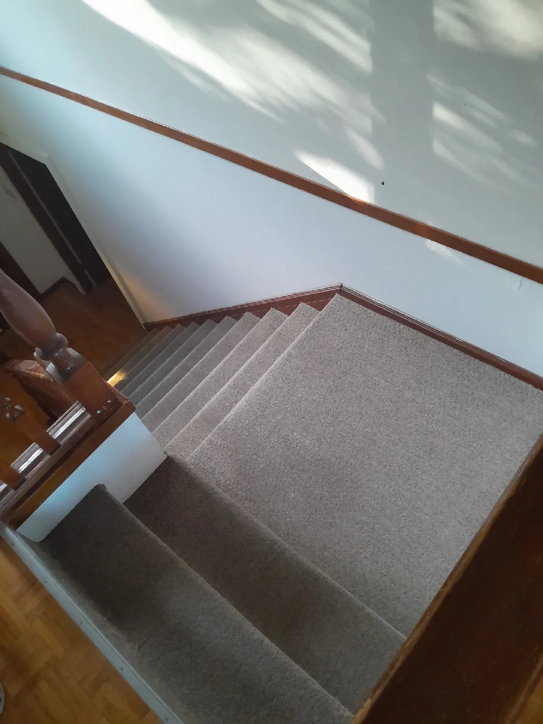 Rent private rooms, girls only image indicator(6)