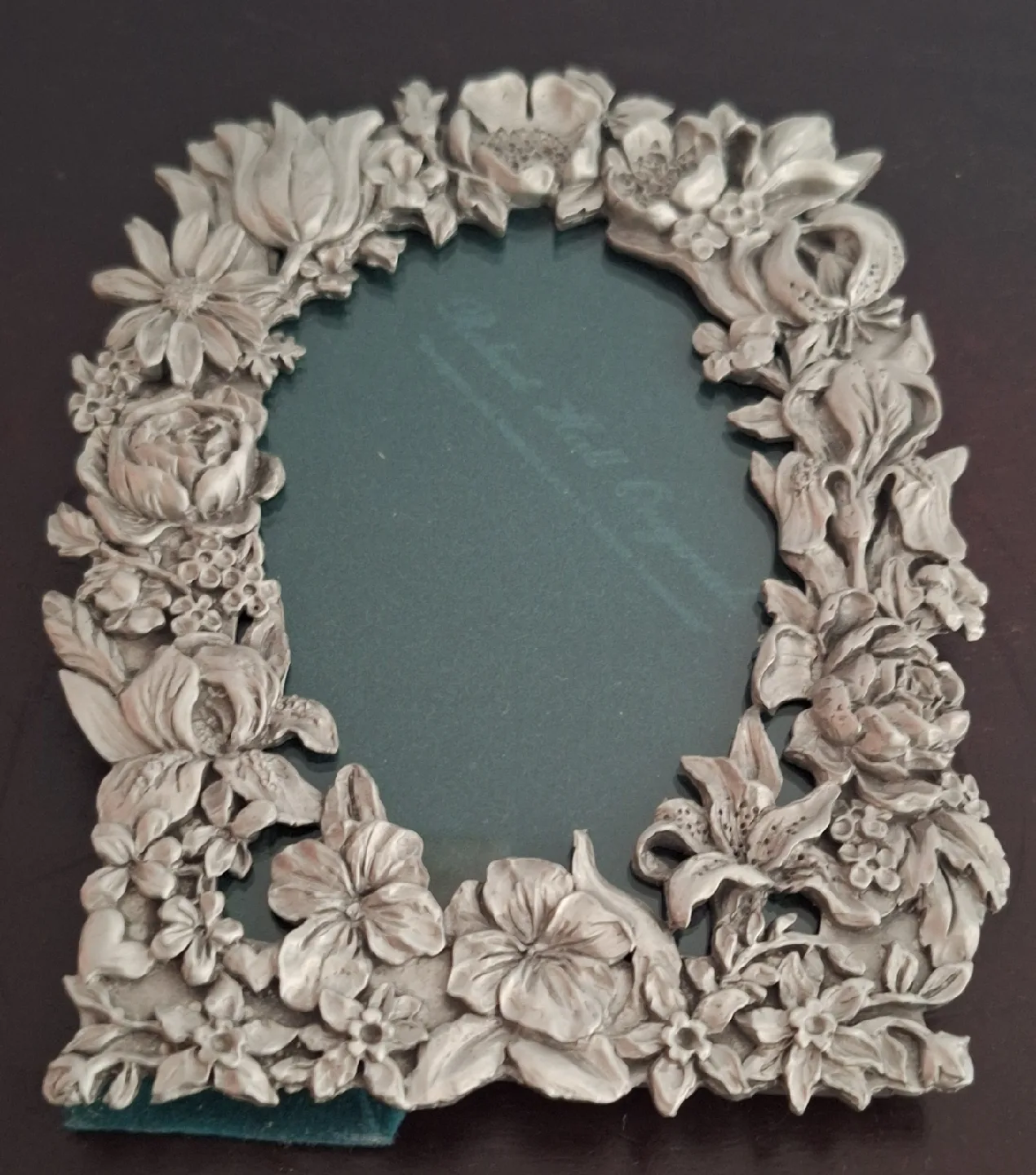 Vintage Robert Hall Original   Pewter Floral Picture Frame image indicator(2)