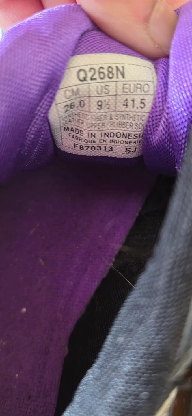 Asics Walking Shoes - Women's Size 9.5 image indicator(2)