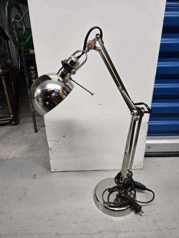 Adjustable Desk Lamp - Chrome image indicator(2)