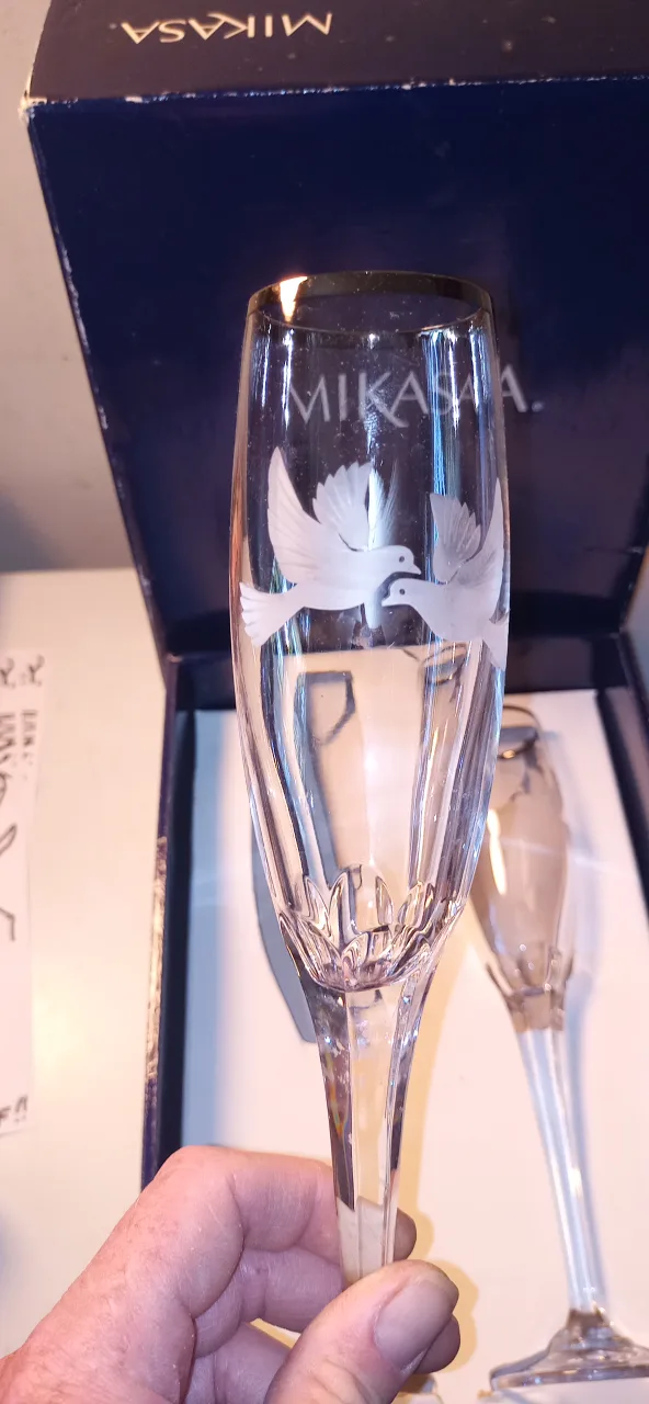 Mikasa Champagne Flutes - Set of 2 thumbnail