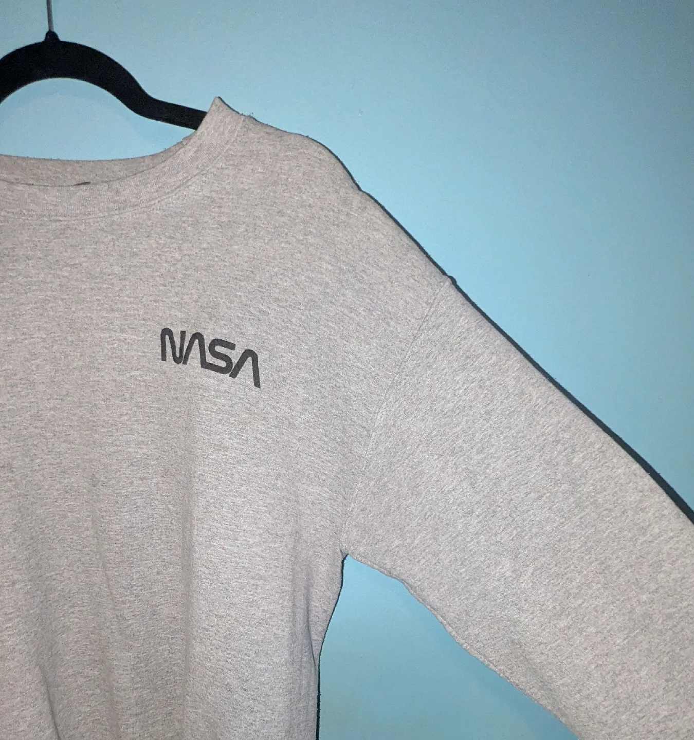 NASA Grey Crewneck Sweatshirt - Size M image indicator(3)