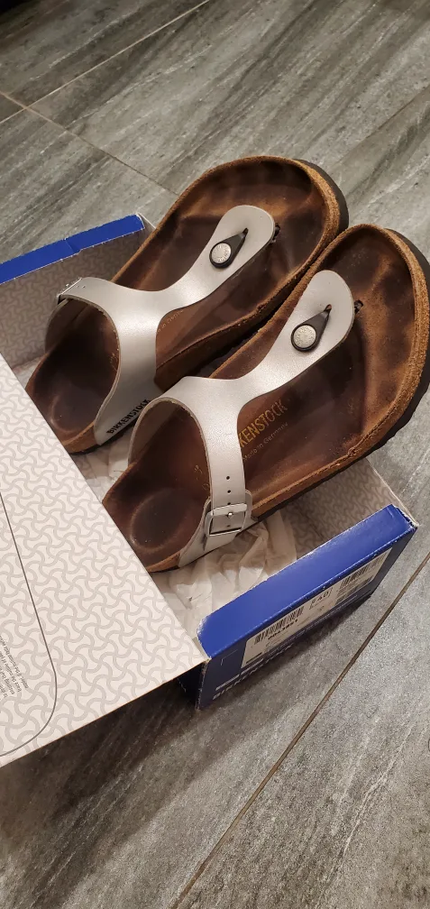 Birkenstock Mayari Sandals, Size 39 thumbnail