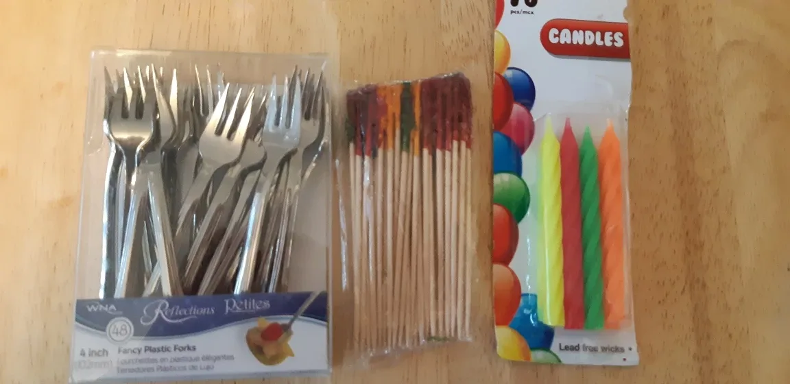 Party Supplies: Skewers, Forks, Straws, etc. image indicator(5)