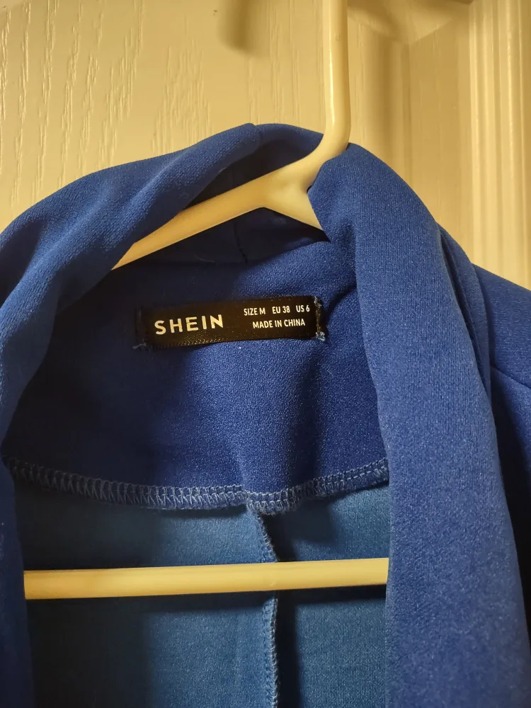 women's Blue Blazer - Size M image indicator(3)