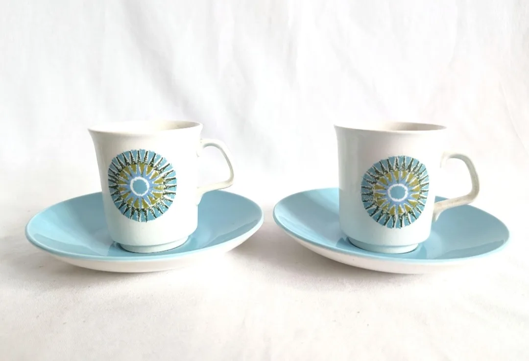 Cups & Saucers Creamer J&G Meakin Set image indicator(8)