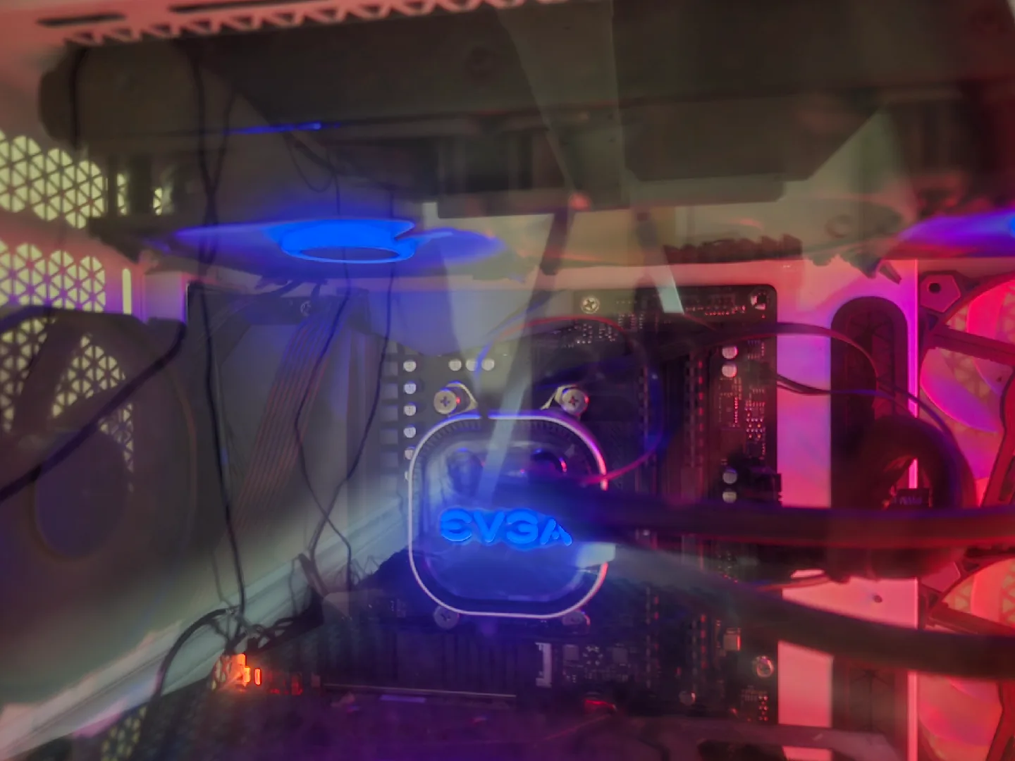 5600X + B550 + 32GB memory + evga CLC360 image indicator(5)