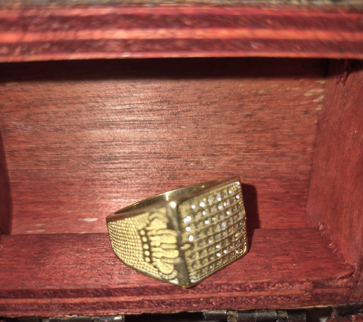 Artifical Gold Ring with Diamond Accents