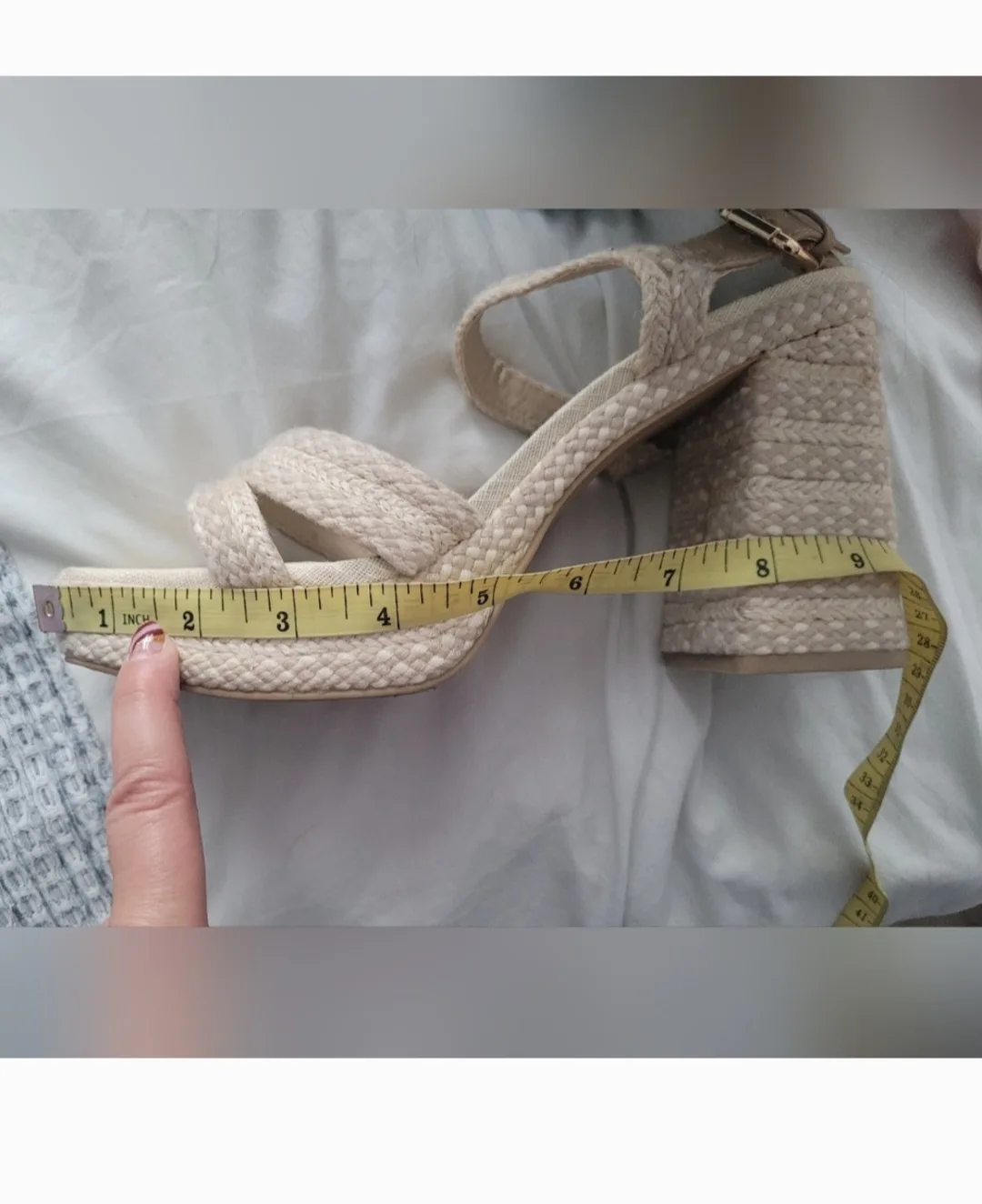 Dolce Vita Tan Espadrille Platform Sandals- Size 9 image indicator(9)