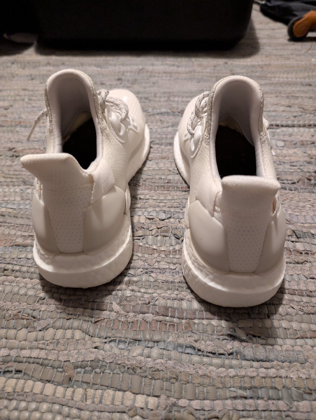 Adidas x Pharrell Williams Ultraboost DNA Cream White US 9 - photo 2