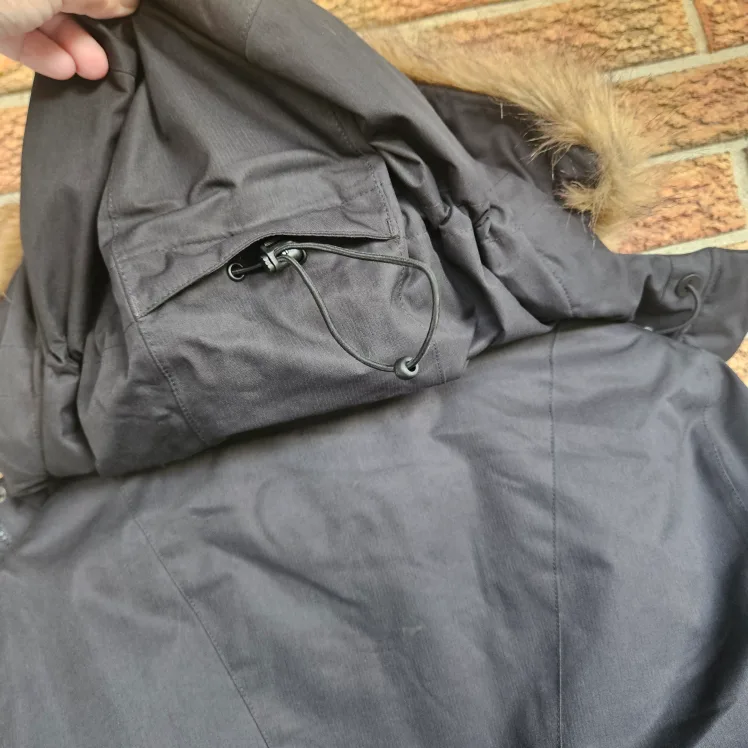 RIPZONE Ski/Snowboarding Coat, Black Womans XL image indicator(9)