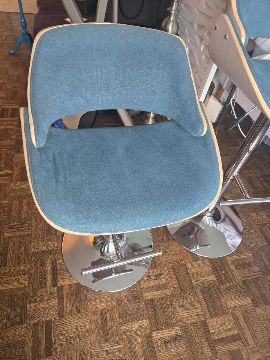 Set of 2 Adjustable Height Bar Stools - photo 3