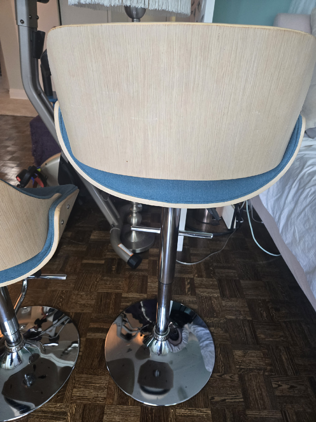 Set of 2 Adjustable Height Bar Stools - photo 4