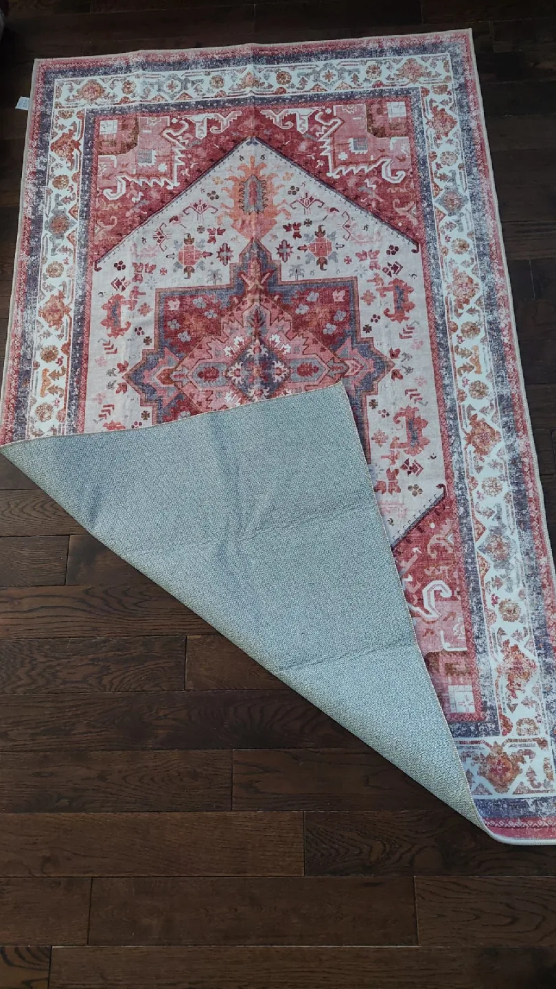 Red Medallion Area Rug image indicator(2)