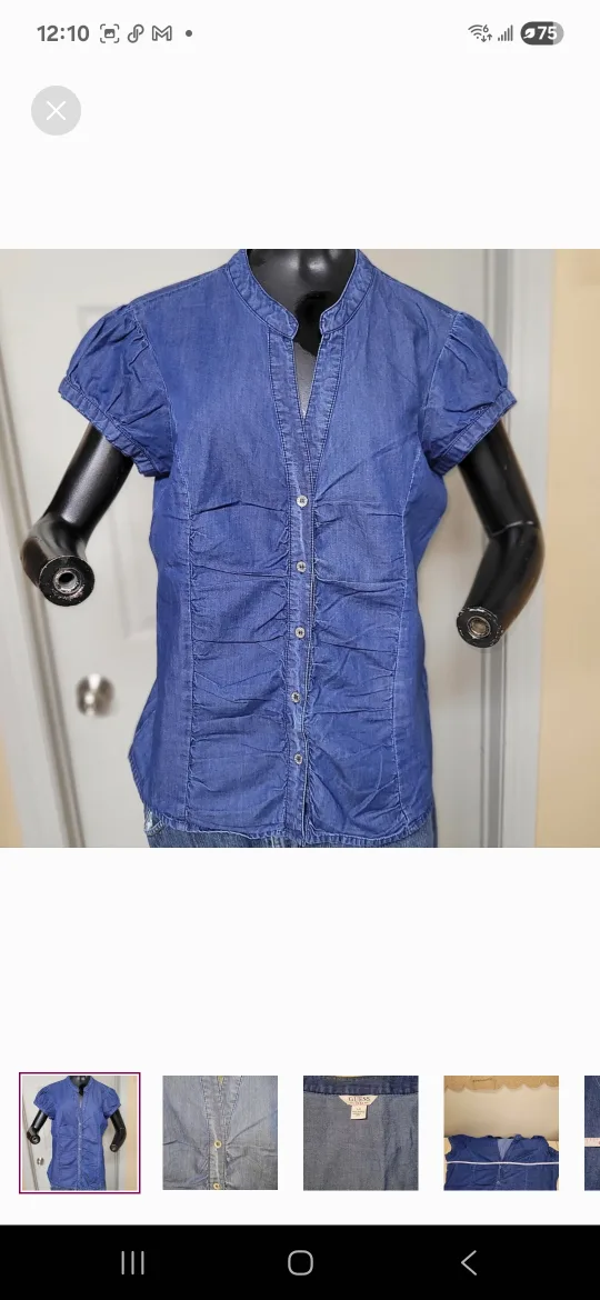ladies  Guess top thumbnail