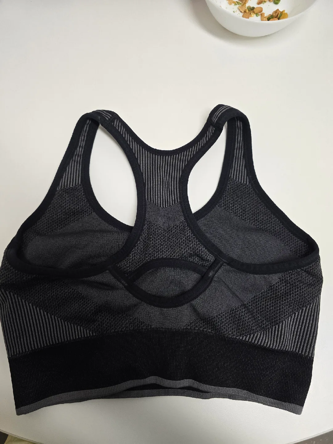 Puma Sports Bra - Size M image indicator(2)