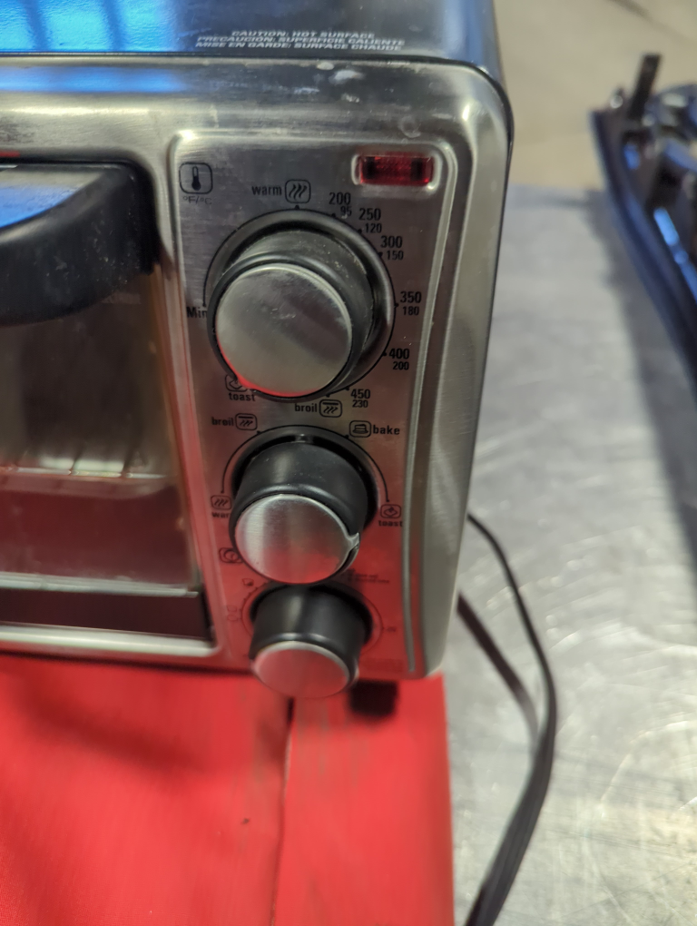 Black+Decker Toaster Oven - photo 3