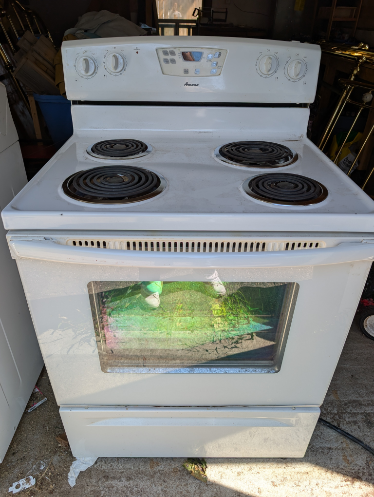 Amana Electric Stove - White