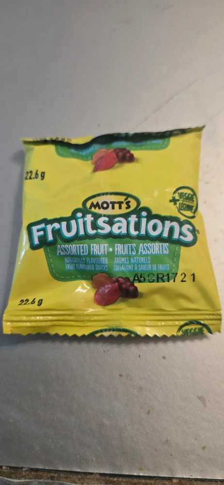 Mott's Fruitsations Assorted Fruit Snacks thumbnail