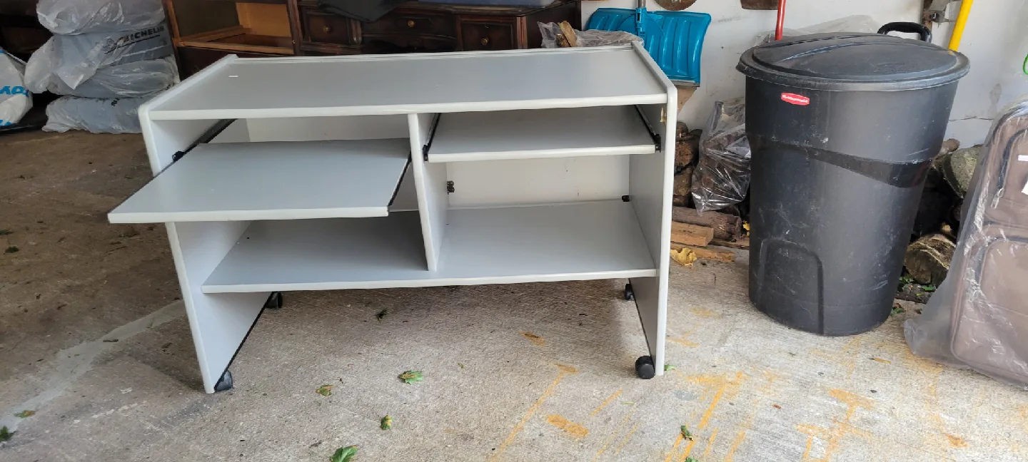 Grey Rolling Desk with Shelves image indicator(2)