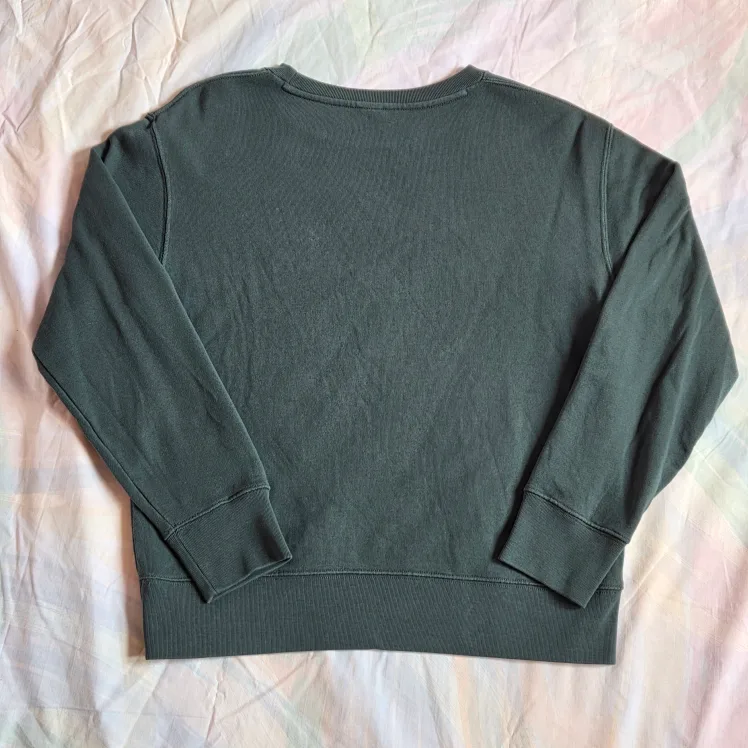 UNIQLO x UT Peanuts Green Sweater image indicator(4)