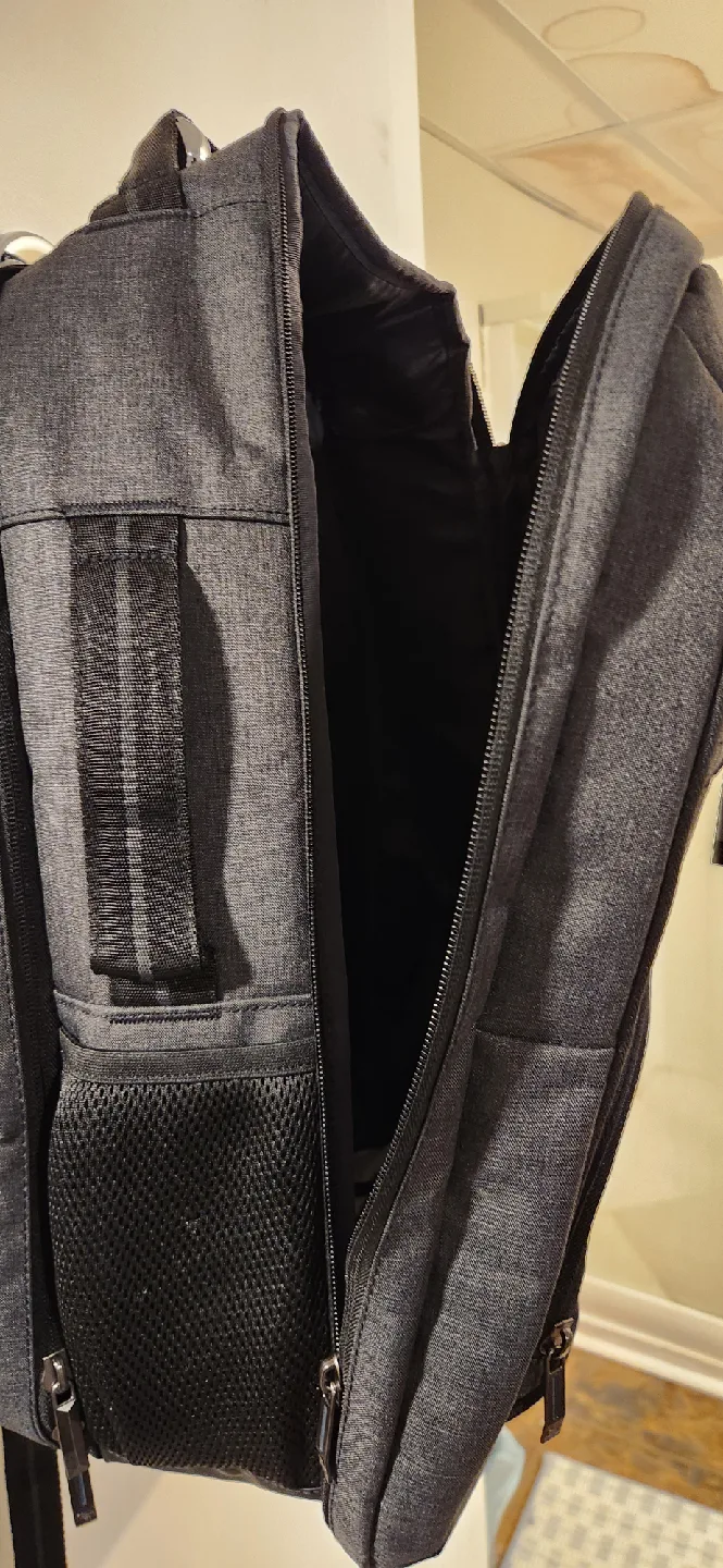 Solo New York Grey Backpack image indicator(4)