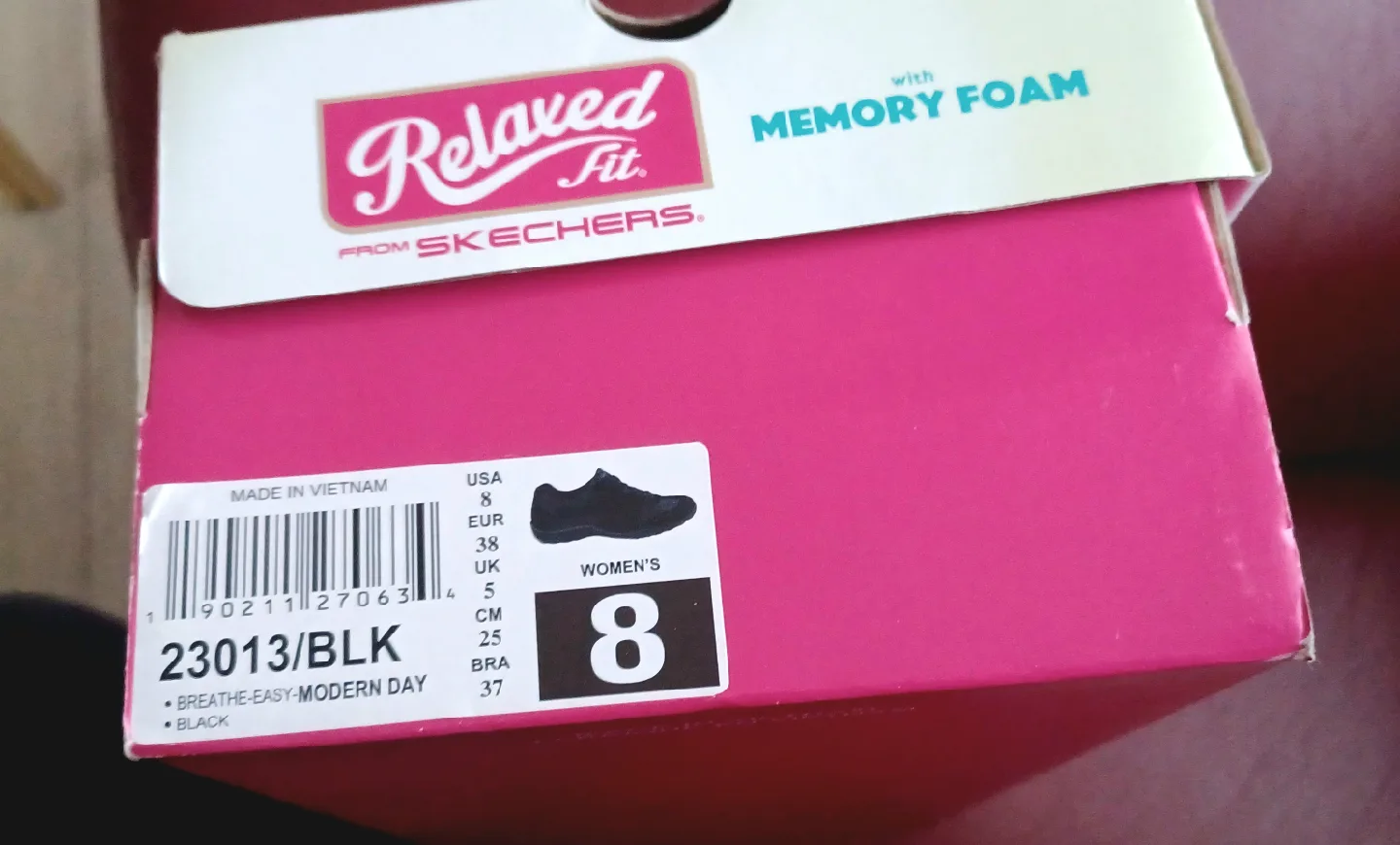 New Skechers Relaxed Fit Memory Foam Sneakers size 8 W image indicator(6)