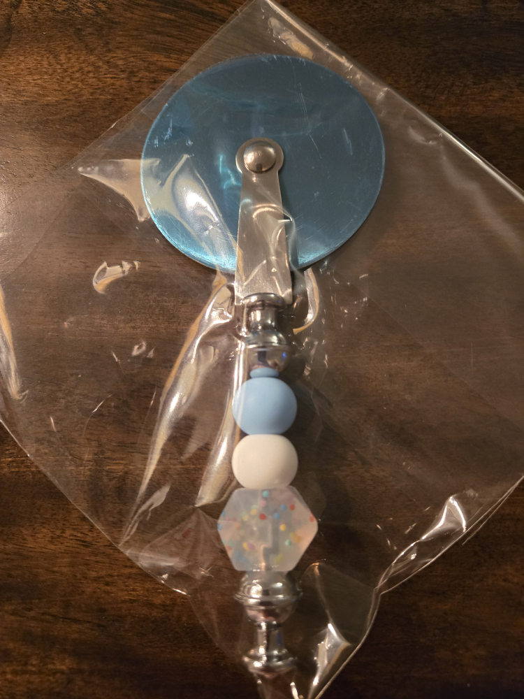 Handmade Beaded Pizza Cutter - photo 4