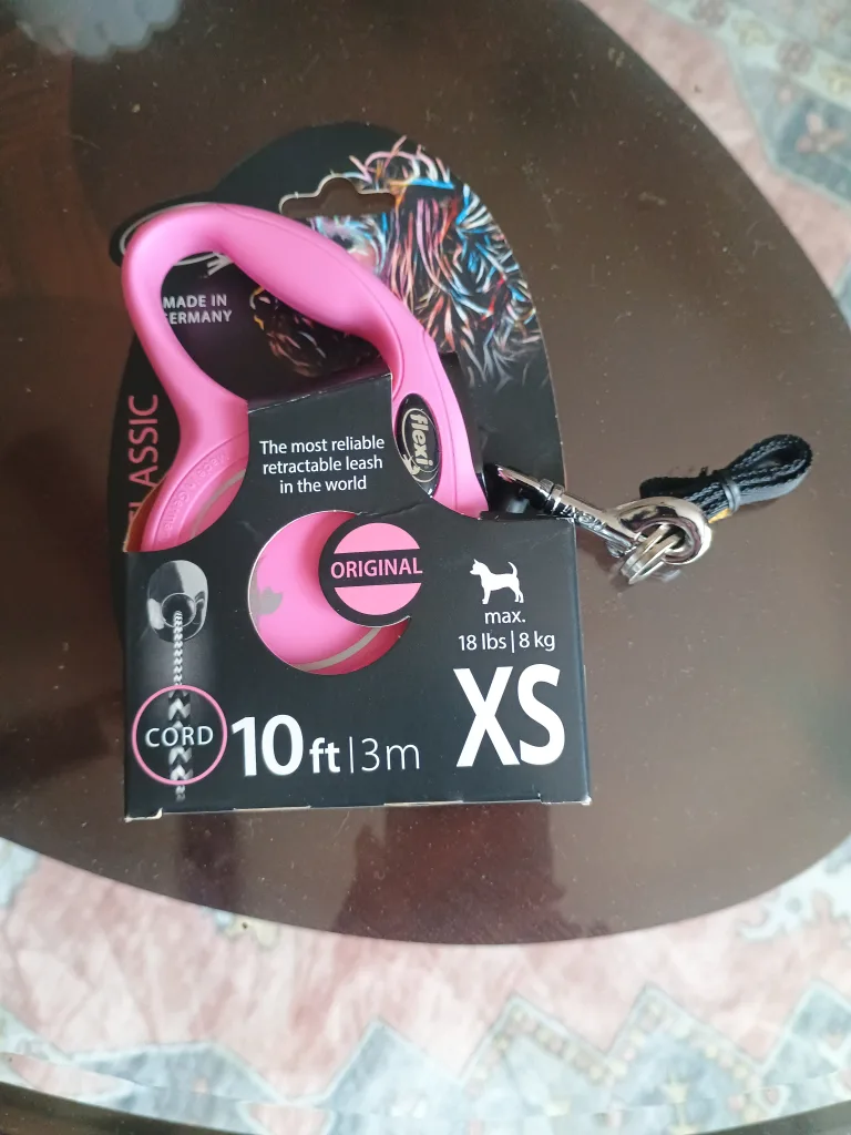 Flexi Classic XS Retractable Dog Leash - 10 ft Pink thumbnail