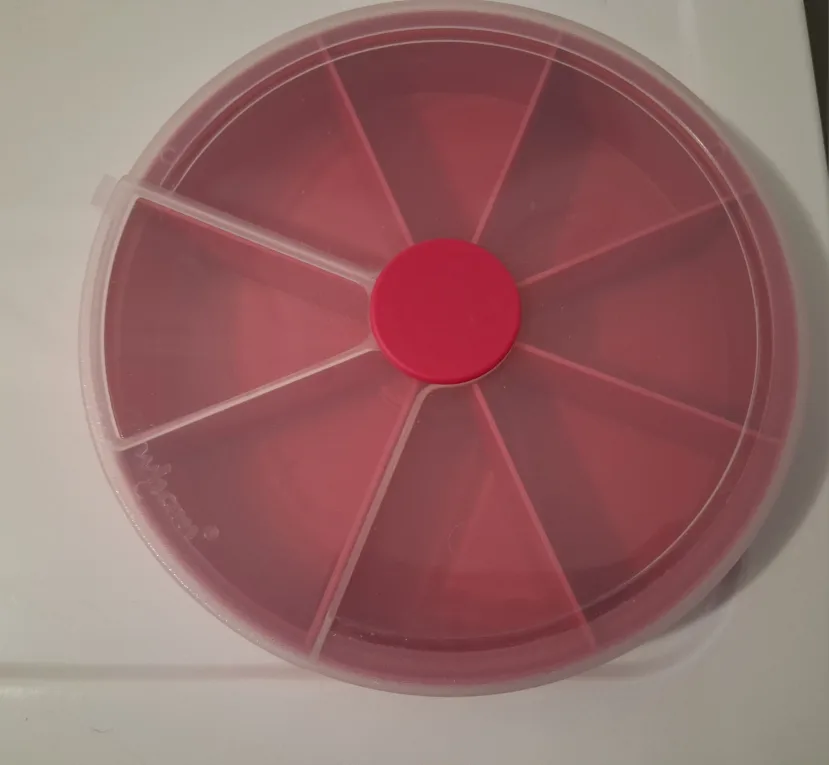 divided storage container image indicator(2)