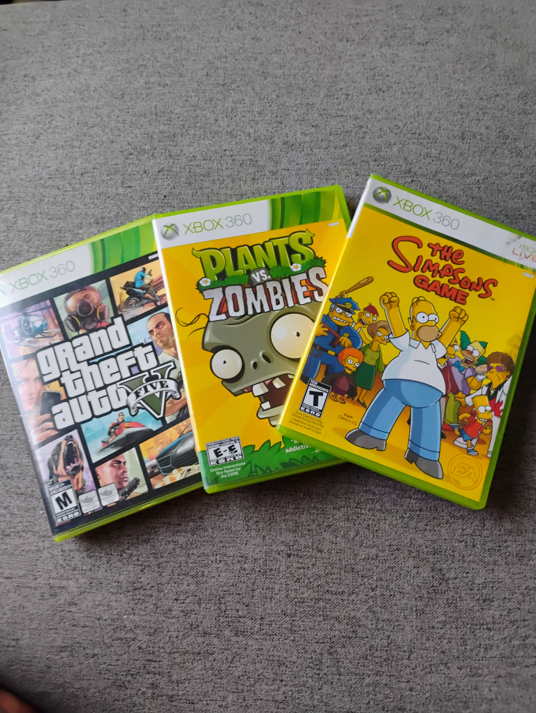 Xbox 360 Games - Grand Theft Auto, Plants vs Zombies, Simpsons
