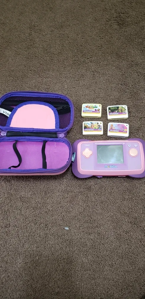 VTech MobiGo with Games & Headphones thumbnail