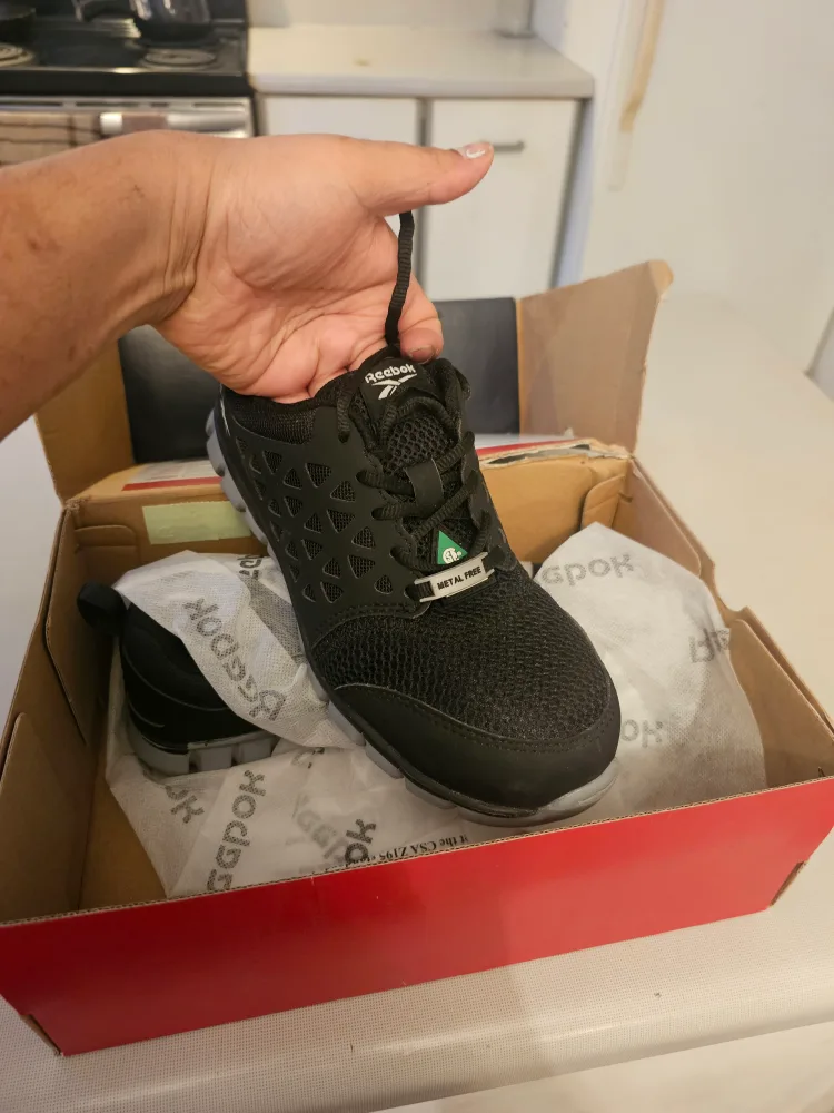 Reebok Work Black Safety Shoes, Size 7W image indicator(2)