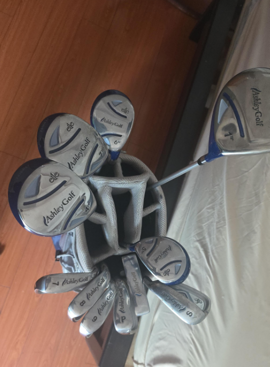 Ashley Golf Club Set