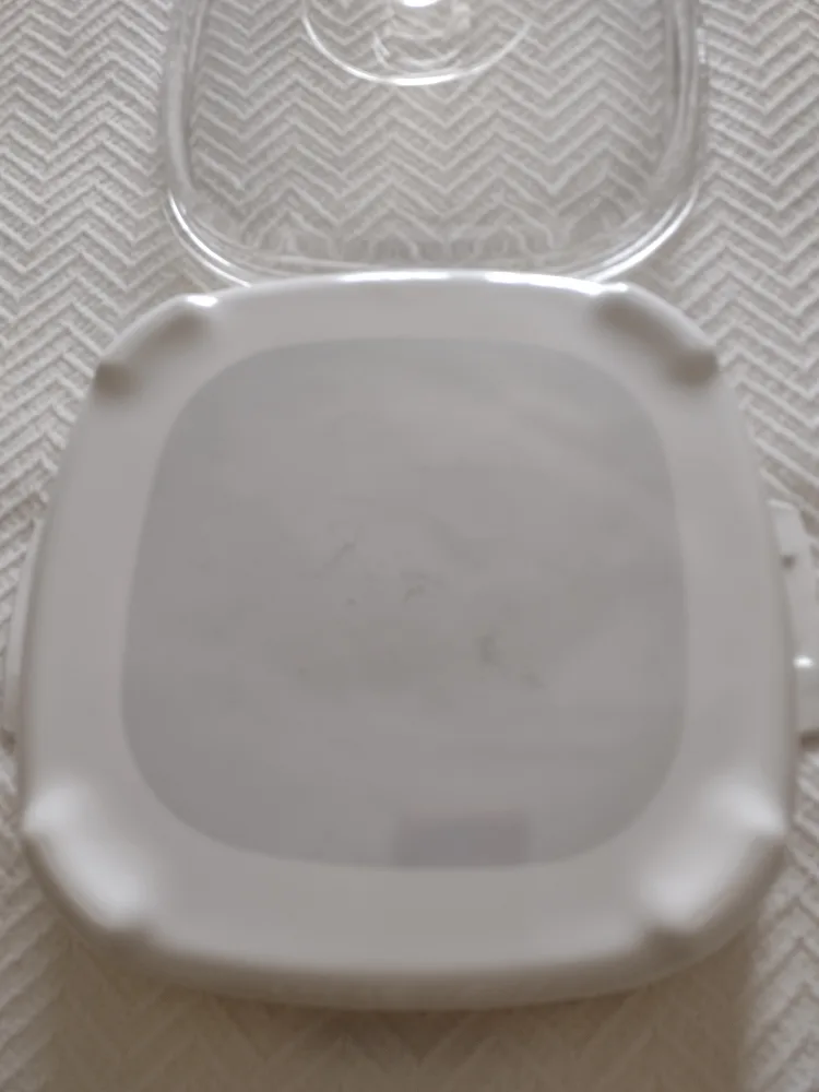 Corning Ware Casserole Dish with Lid image indicator(9)